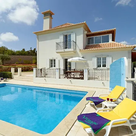 Sleeps 6 Air Con * Agostos